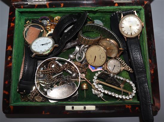 A small quantity of assorted wrist watches including 9ct gold Smiths Astral, 9ct gold Accurist and minor costume jewellery.